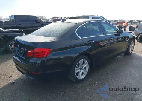 2011 BMW 528I z USA, uszkodzony, nr VIN WBAFR1C5XBC748279